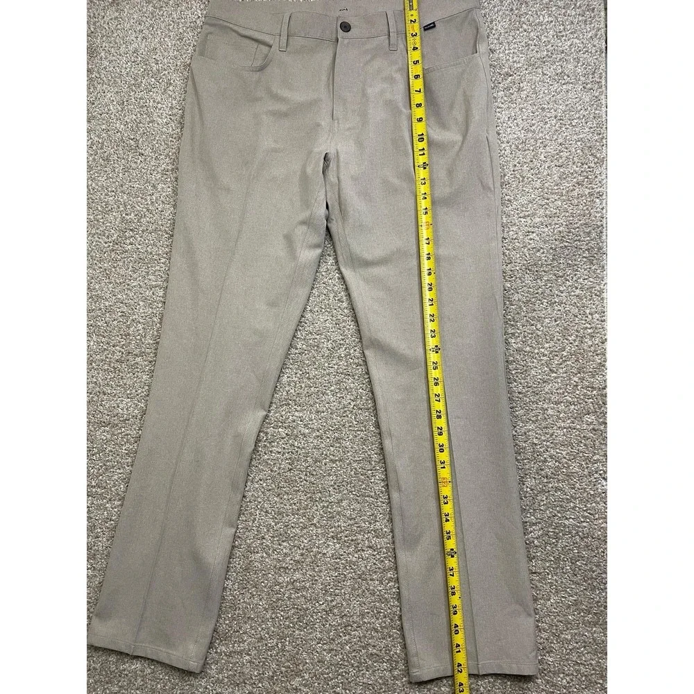 Travis Mathew Majestic X Players Chino Pants Mens Khaki Straight Leg Logo‎